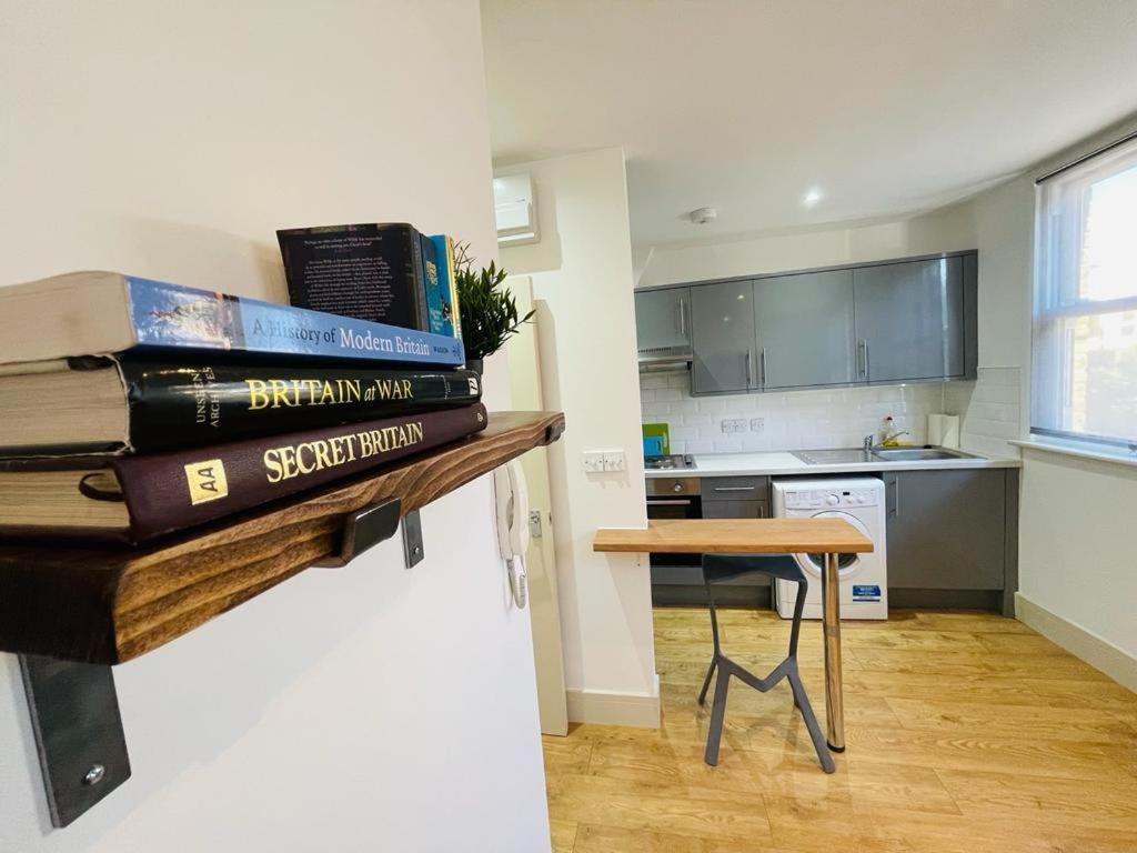 Lovely 2 Bedroom Serviced Apartment In London Ngoại thất bức ảnh